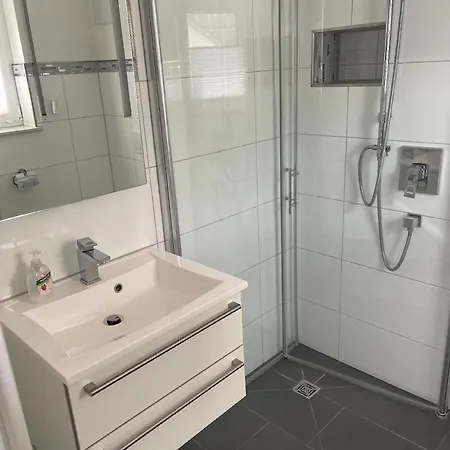 In Ruhiger Lage In Seenaehe Oberteuringen
