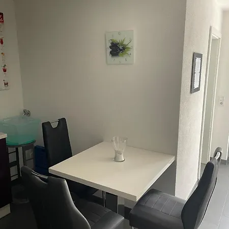 In Ruhiger Lage In Seenaehe Apartment Oberteuringen