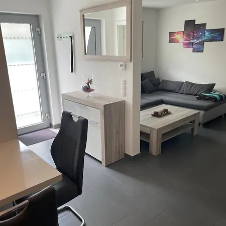 Apartment In Ruhiger Lage In Seenaehe