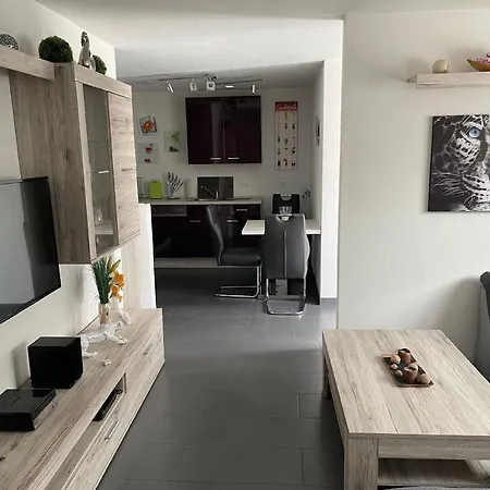 In Ruhiger Lage In Seenaehe Apartment Oberteuringen